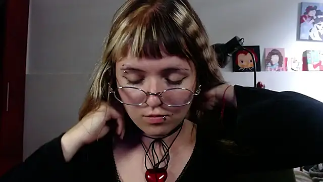 Snapshot of NEXT_DOOR_GIRL_ chatting on September 22, 10:05 pm NEXT DOOR GIRL online show from September 22, 10:05 pm