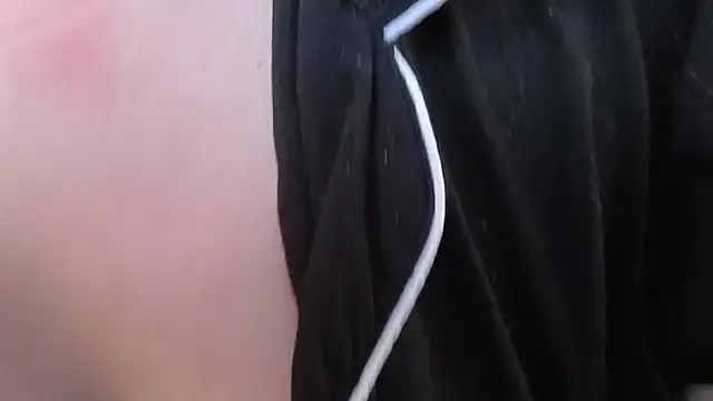 NEXT DOOR GIRL  online show from April 26, 12:57 pm