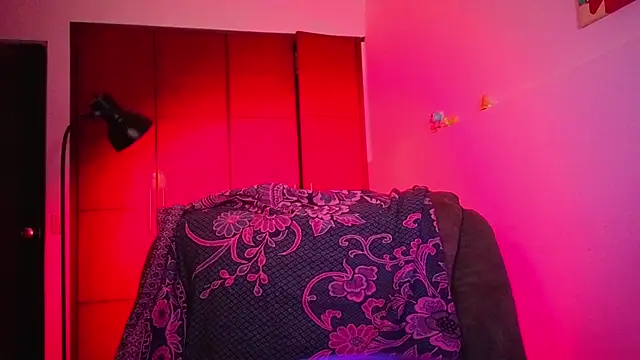 NEXT DOOR GIRL  online show from February 23, 11:16 pm