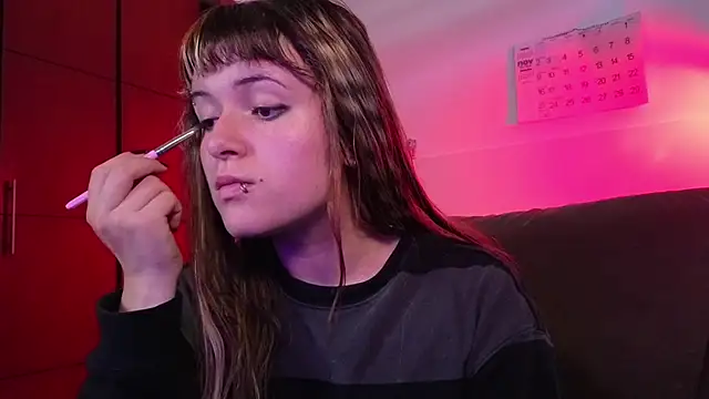 NEXT DOOR GIRL  online show from November 30, 12:06 pm