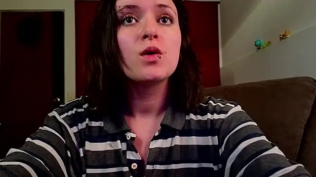 NEXT DOOR GIRL  online show from April 7, 10:33 pm