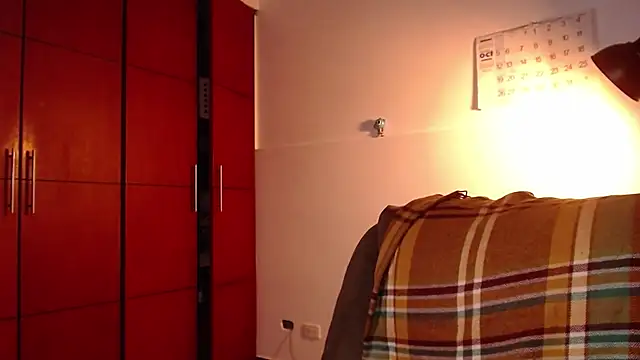 NEXT DOOR GIRL  online show from October 30, 10:39 pm