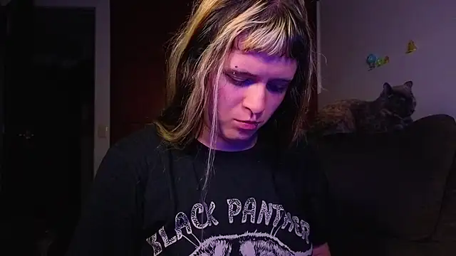 NEXT DOOR GIRL  online show from March 19, 11:38 pm