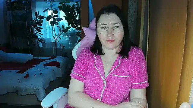 Snapshot of Tatyana51 chatting on June 24, 2:04 pm Tatyana51 online show from June 24, 2:04 pm