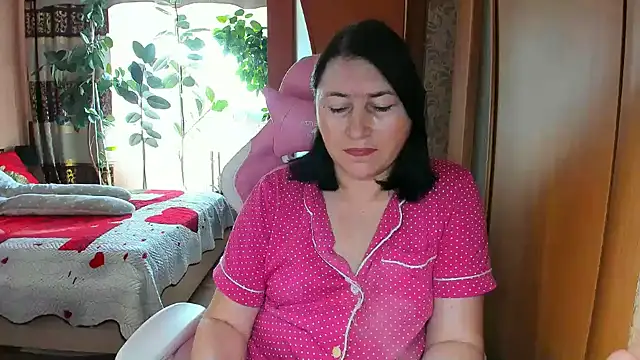 Snapshot of Tatyana51 chatting on June 8, 7:42 am Tatyana51 online show from June 8, 7:42 am
