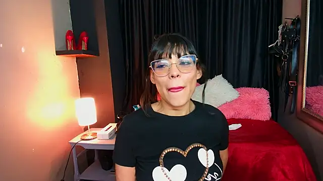 AvaLusty online show from February 15, 3:29 am