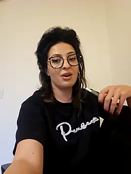 Snapshot of Selenna_emma chatting on December 5, 12:37 pm Selenna emma online show from December 5, 12:37 pm