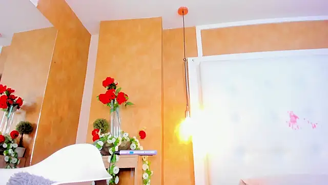 emilyadams0 online show from November 1, 10:14 pm