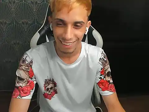 se6model online show from September 21, 6:13 pm