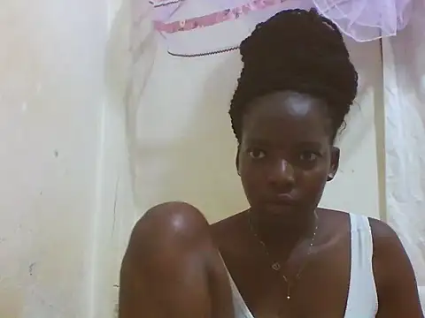 Snapshot of PRETTY-LIA chatting on May 10, 4:09 pm PRETTY-LIA online show from May 10, 4:09 pm