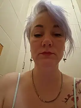 Tina Alev online show from May 31, 6:08 am