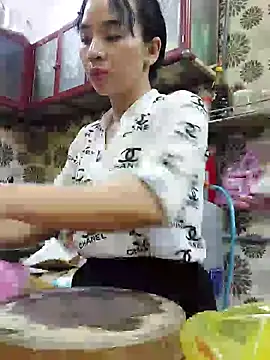 Yinzing 502 online show from January 22, 8:18 am