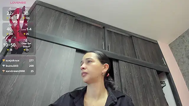 Snapshot of samarha_xue chatting on March 1, 11:50 am samarha xue online show from March 1, 11:50 am