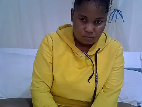 browndolly12 online show from July 12, 9:43 am