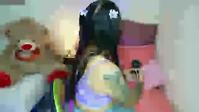 sofiasex99 online show from May 5, 8:01 pm