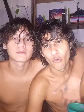 pedrodavid  online show from January 9, 11:33 pm