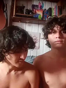 Snapshot of pedrodavid_ chatting on June 14, 6:31 pm pedrodavid online show from June 14, 6:31 pm