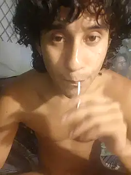 Snapshot of pedrodavid_ chatting on April 23, 11:50 pm pedrodavid online show from April 23, 11:50 pm