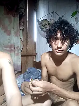 pedrodavid  online show from November 30, 8:42 pm