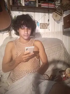 Snapshot of pedrodavid_ chatting on May 15, 3:21 pm pedrodavid online show from May 15, 3:21 pm