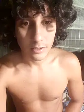 Snapshot of pedrodavid_ chatting on June 18, 5:06 am pedrodavid online show from June 18, 5:06 am