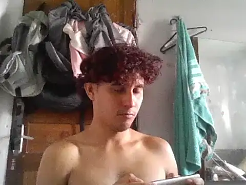 pedrodavid  online show from January 29, 7:32 pm