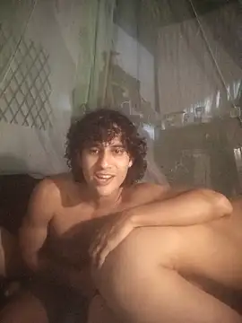 pedrodavid  online show from April 17, 1:41 am