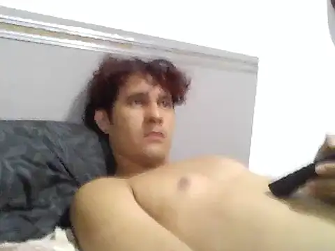 pedrodavid  online show from December 3, 11:18 pm