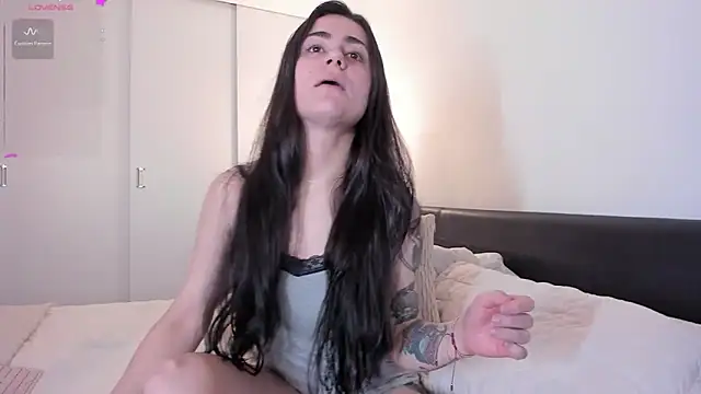 guccipussy1 online show from January 17, 6:02 pm