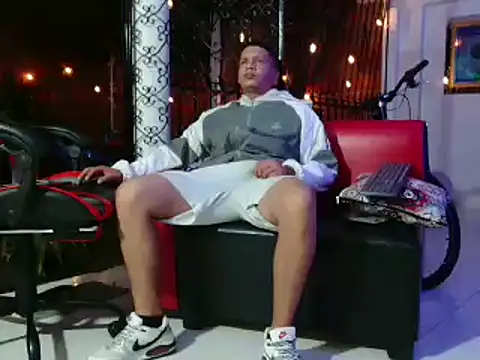 damiam fiery online show from February 25, 4:24 am