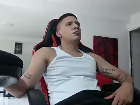 damiam fiery online show from December 11, 5:04 pm