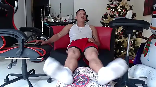 damiam fiery online show from December 3, 8:22 pm