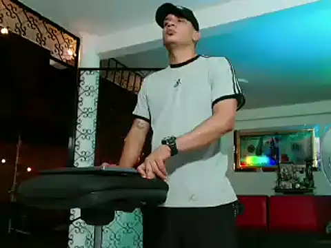 damiam fiery online show from February 19, 4:34 am