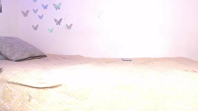 Angell Dustt  online show from February 15, 7:16 am