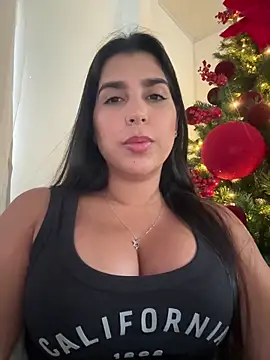 NiaSoler online show from December 18, 9:29 pm