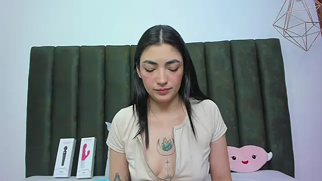 Snapshot of ThailyCherry chatting on October 10, 7:47 pm ThailyCherry online show from October 10, 7:47 pm