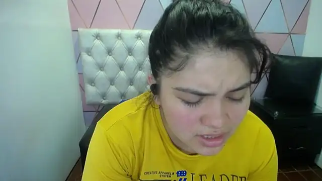 Marinasexxx online show from February 13, 6:52 pm