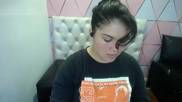 Marinasexxx online show from February 12, 6:51 pm