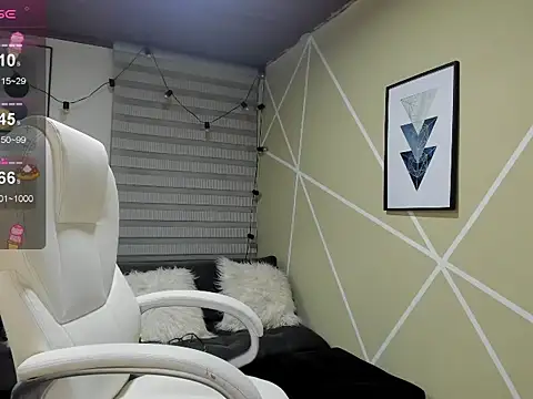 Enma  clark online show from October 28, 4:24 am