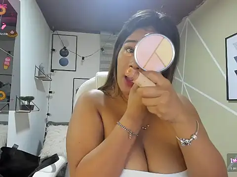 Enma  clark online show from November 9, 4:05 am