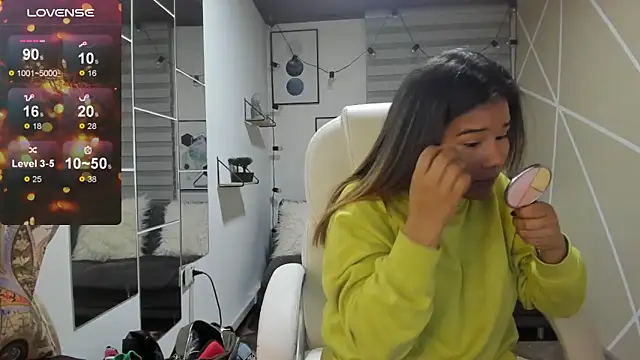 Enma  clark online show from November 30, 4:24 am