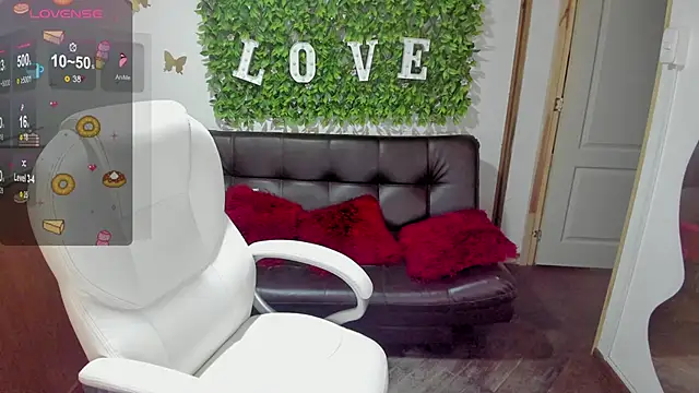 Snapshot of Enma__clark chatting on March 18, 10:26 pm Enma clark online show from March 18, 10:26 pm