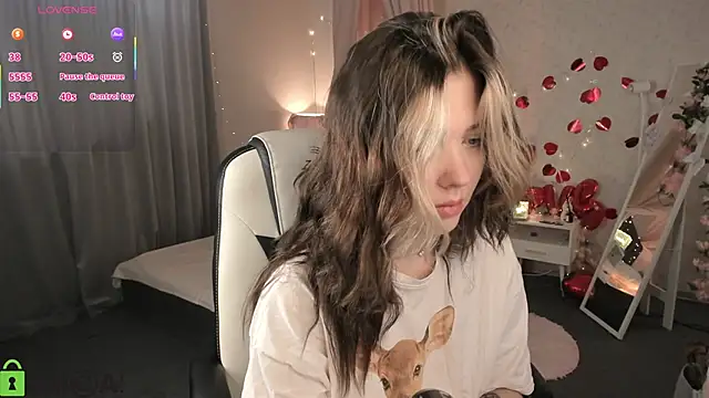 Vanessa Walters online show from April 2, 3:02 am