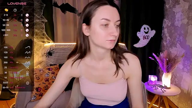 annacooleman online show from October 21, 2:22 am