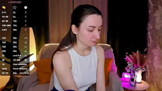 Snapshot of annacooleman chatting on February 7, 2:19 am annacooleman online show from February 7, 2:19 am