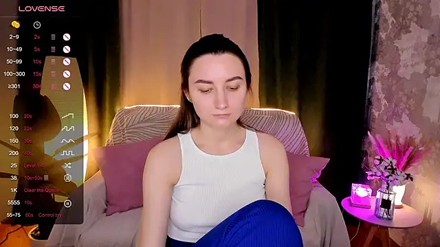 annacooleman online show from October 9, 2:12 am