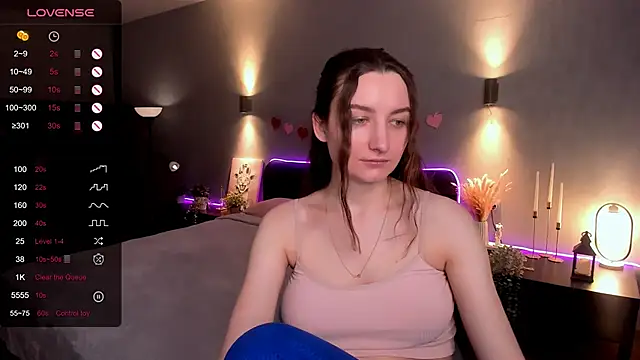 annacooleman online show from April 1, 2:13 am