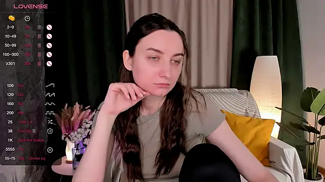 annacooleman online show from April 2, 2:08 am