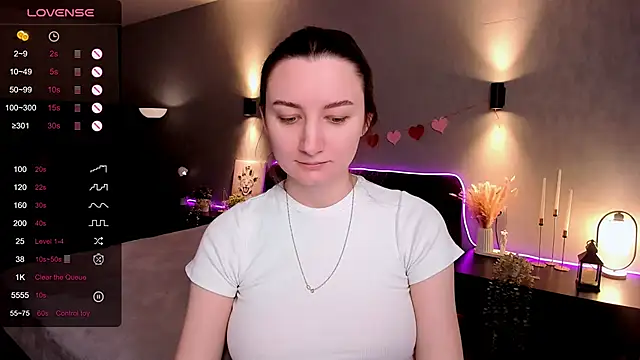 annacooleman online show from March 21, 2:13 am