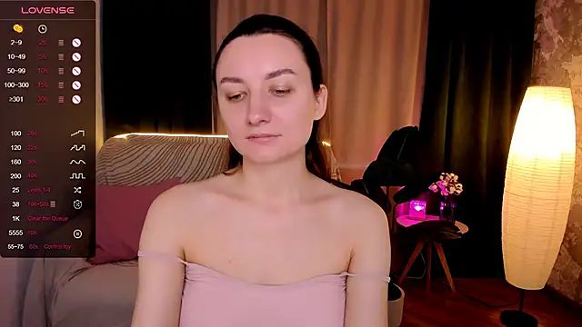 annacooleman online show from September 26, 2:07 am